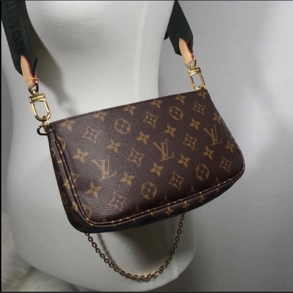 LOUIS VUITTON Multi Pochette Accessoires - Picture 7 of 10